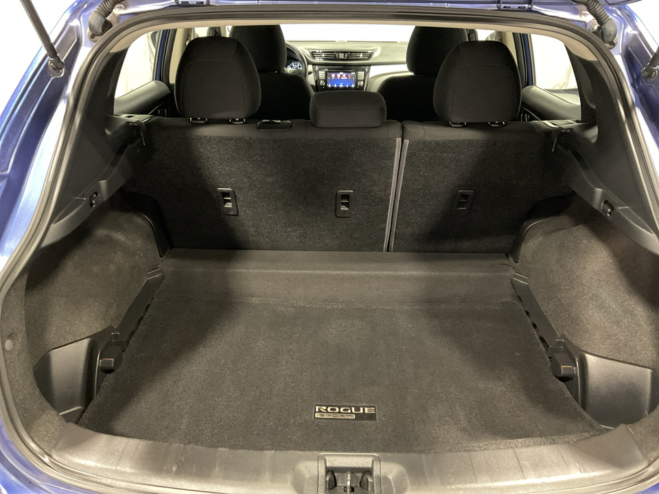 2022 Nissan Rogue Sport S