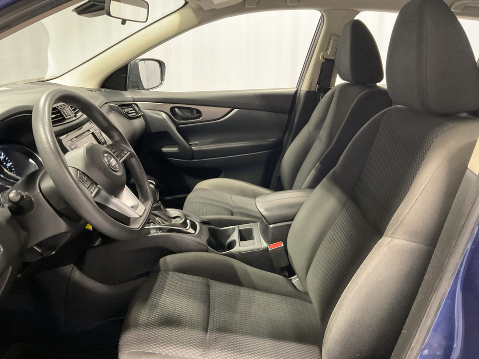 2022 Nissan Rogue Sport S