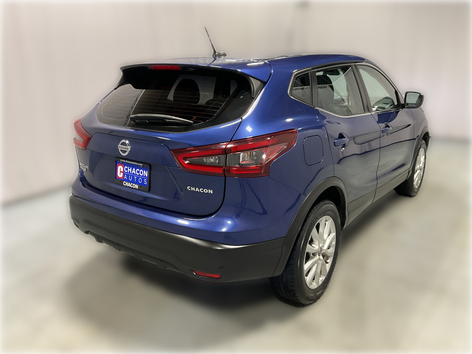 2022 Nissan Rogue Sport S