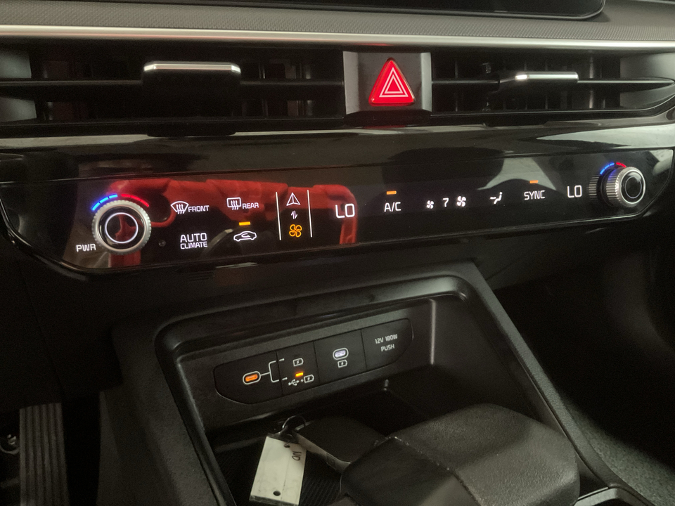 2025 Kia K5 LXS