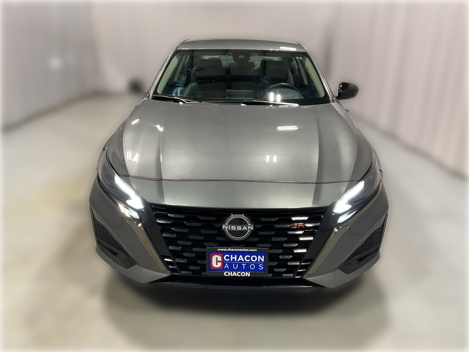 2025 Nissan Altima 2.5 SR photo 2