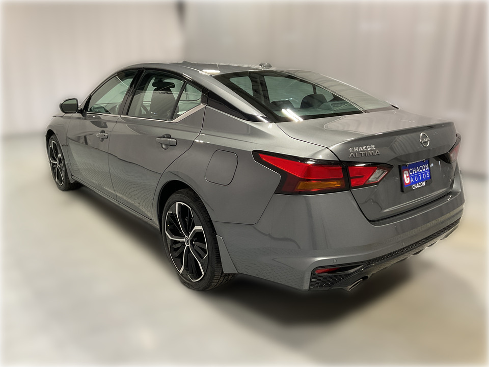 2025 Nissan Altima 2.5 SR photo 4