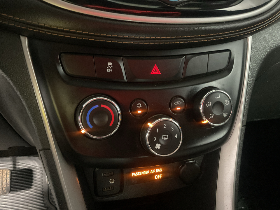 2021 Chevrolet Trax LS FWD
