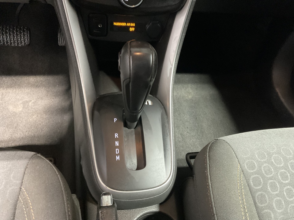 2021 Chevrolet Trax LS FWD