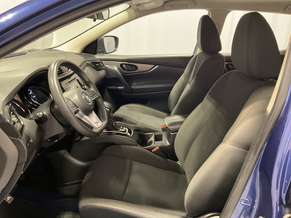 2022 Nissan Rogue Sport S