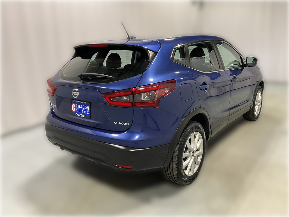2022 Nissan Rogue Sport S