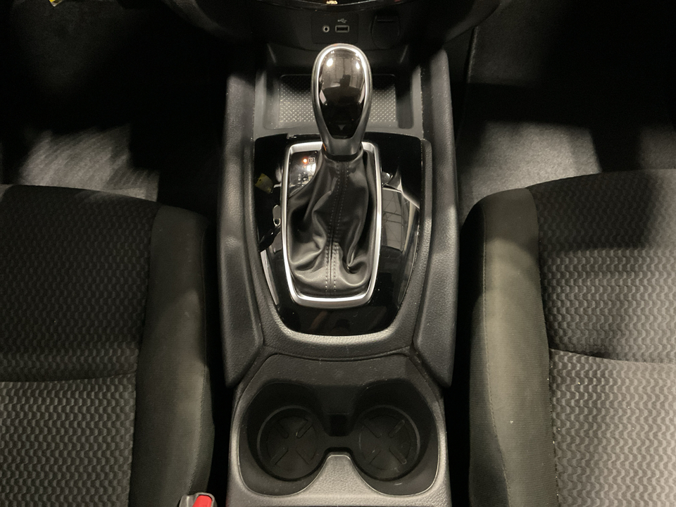 2022 Nissan Rogue Sport S