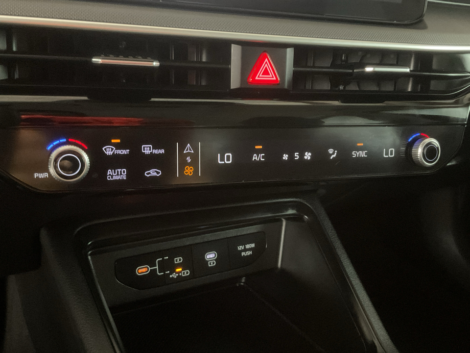 2025 Kia K5 LXS