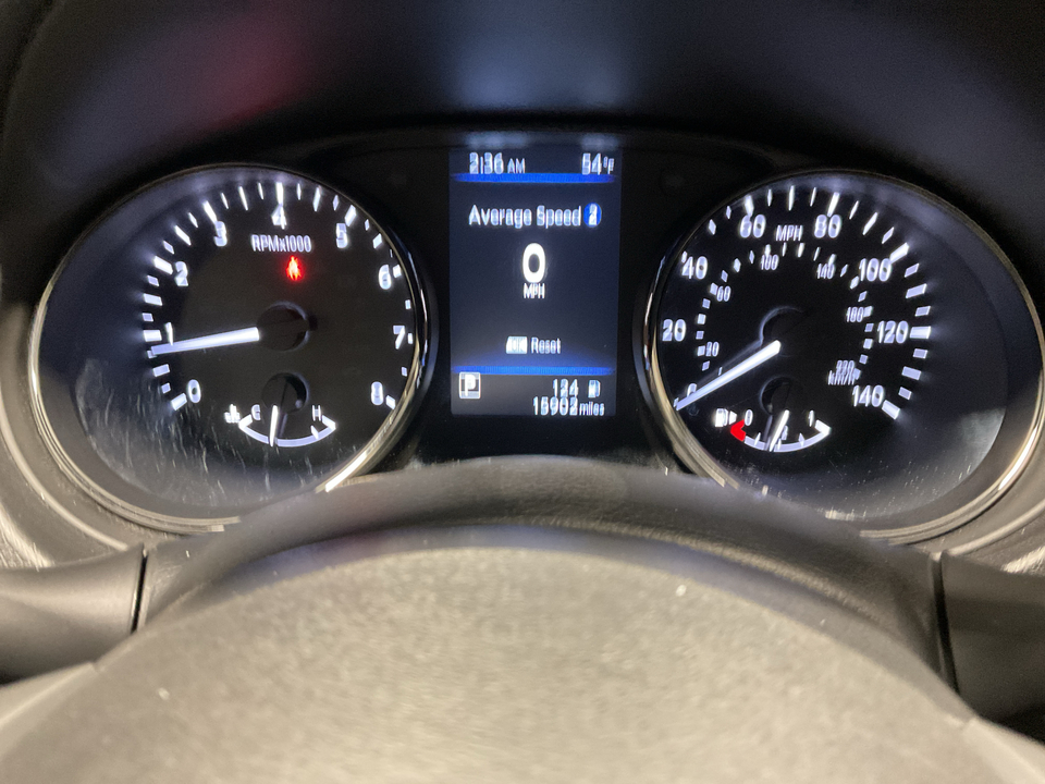 2022 Nissan Rogue Sport SV