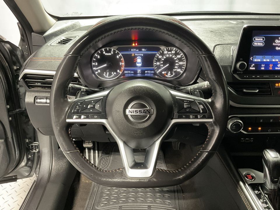 2022 Nissan Altima 2.5 SR