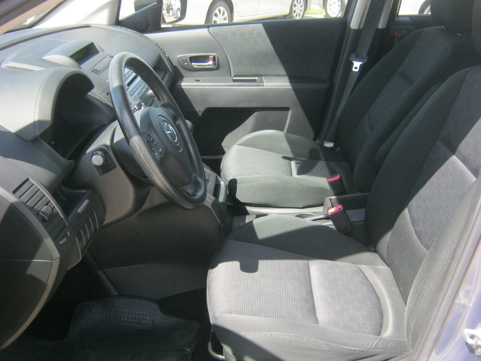 2009 Mazda MAZDA5 Sport