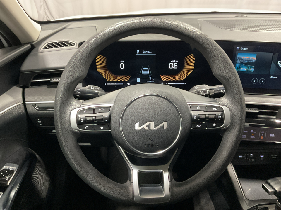 2025 Kia K5 LXS