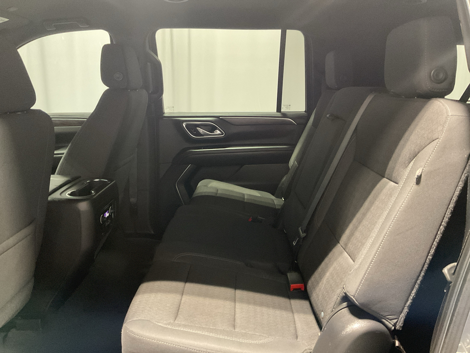 2021 Chevrolet Suburban LS