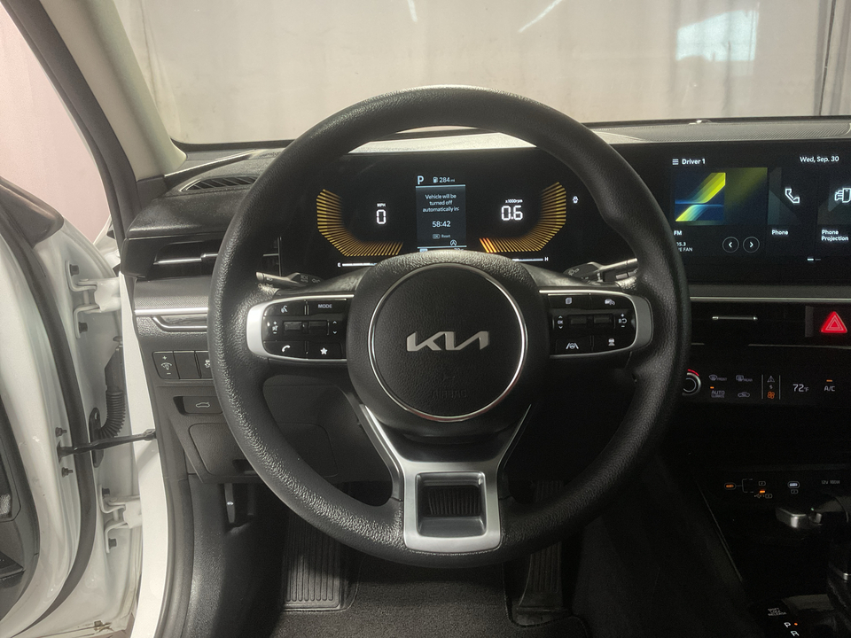 2025 Kia K5 LXS