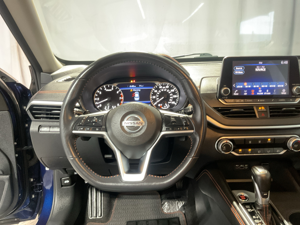 2022 Nissan Altima 2.5 SR