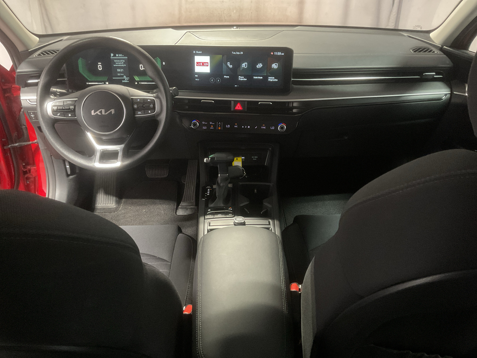 2025 Kia K5 LXS
