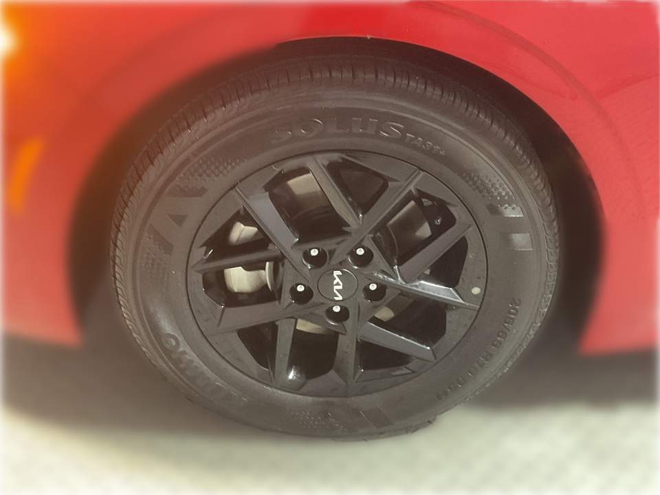 2025 Kia K5 LXS
