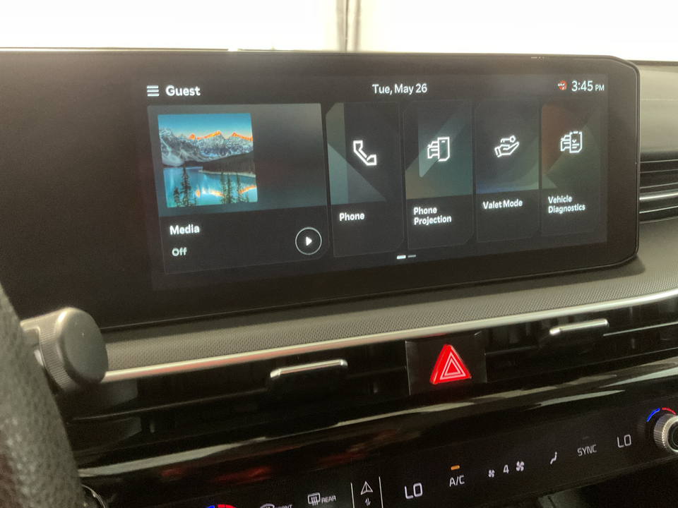 2025 Kia K5 LXS