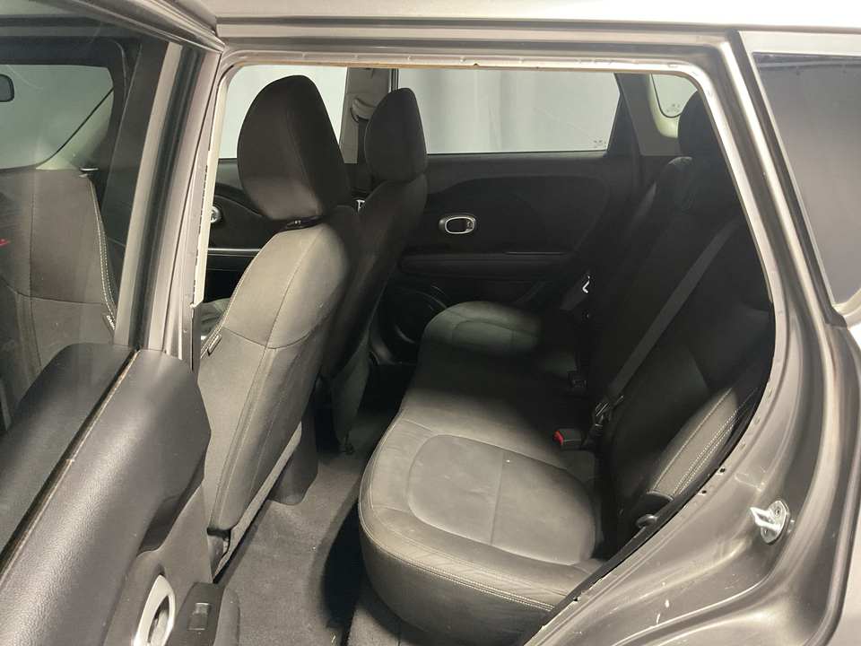 2016 Kia Soul Base 6A