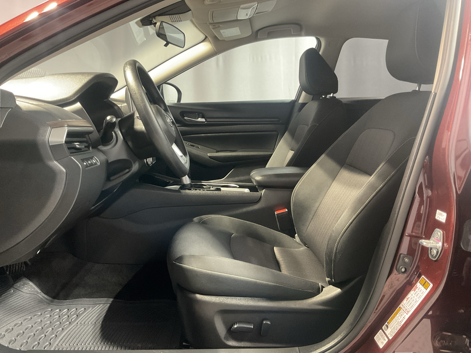 2024 Nissan Altima 2.5 SV AWD
