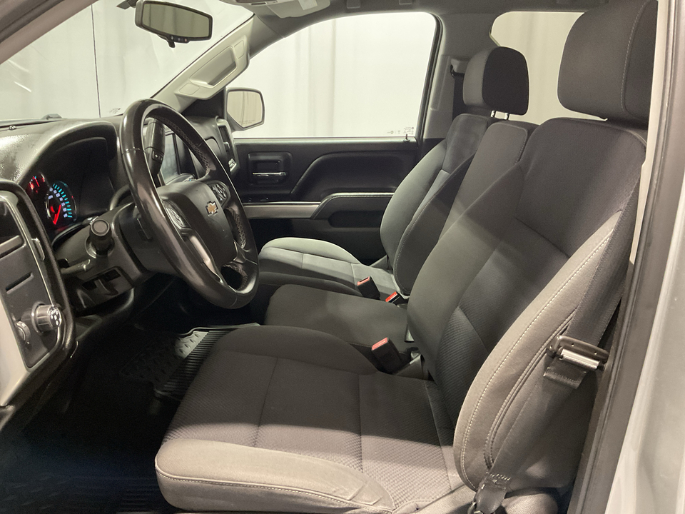 2018 Chevrolet Silverado 1500 LT Crew Cab 2WD