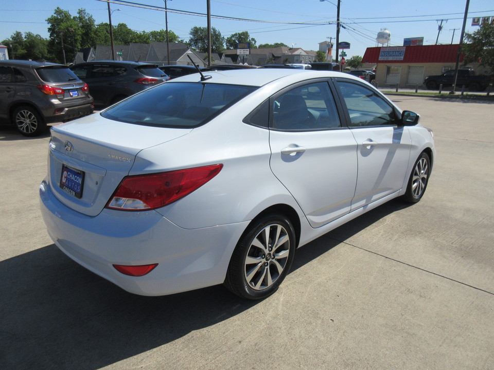 2017 Hyundai Accent Value Edition