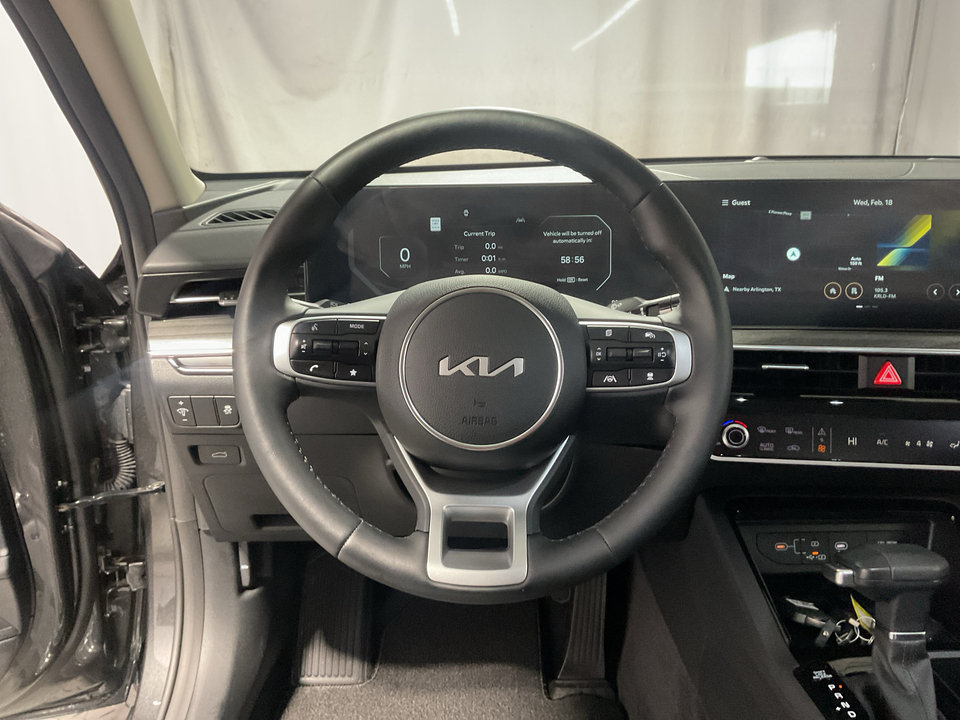 2025 Kia K5 EX