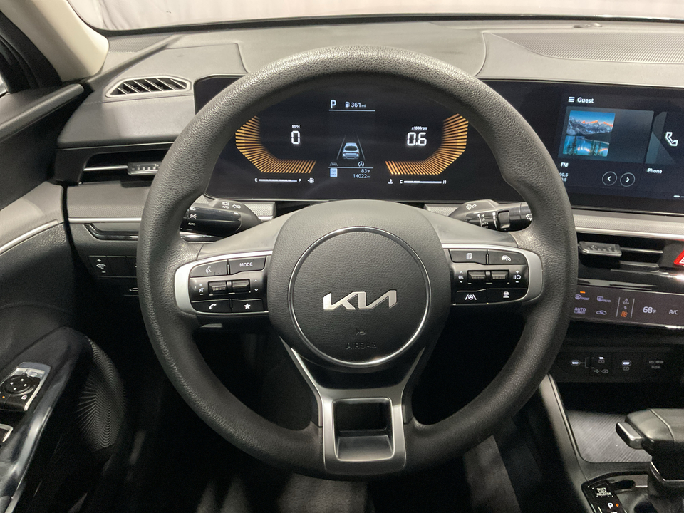 2025 Kia K5 LXS