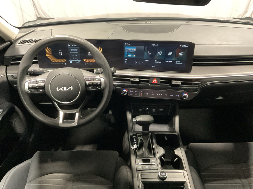 2025 Kia K5 LXS