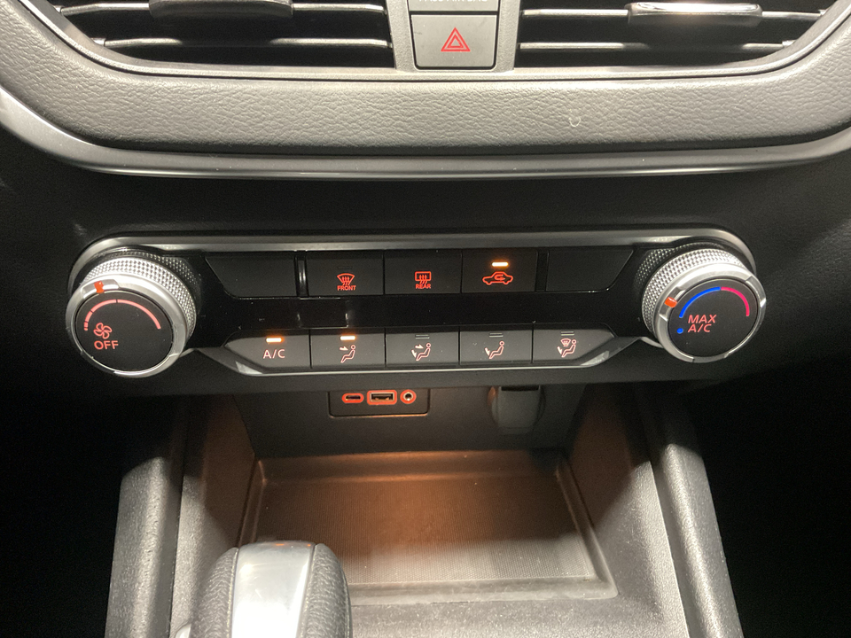 2022 Nissan Altima 2.5 SV