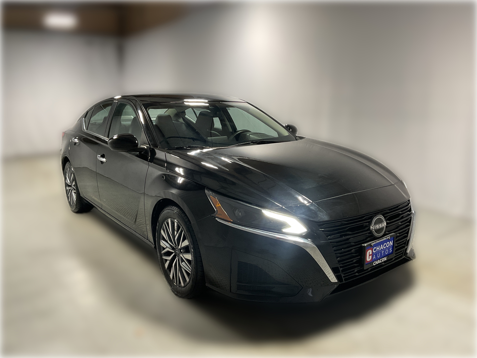 2023 Nissan Altima SV