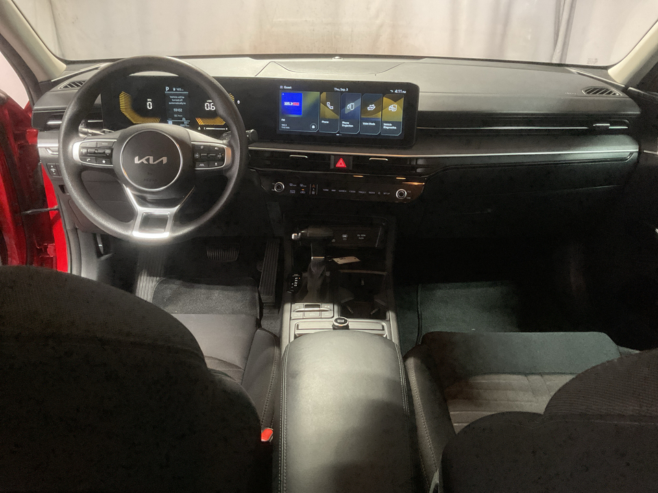 2025 Kia K5 LXS