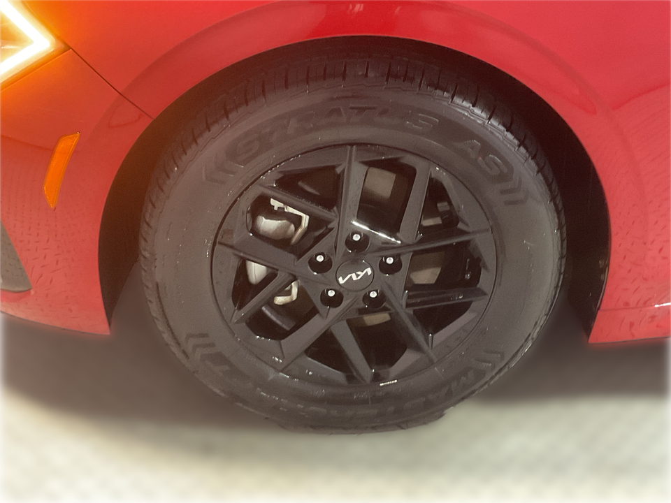 2025 Kia K5 LXS