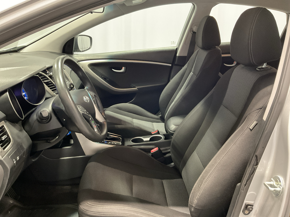 2017 Hyundai Elantra GT A/T