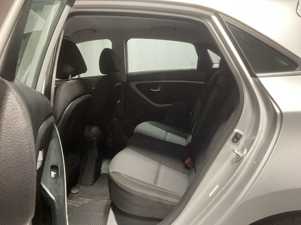 2017 Hyundai Elantra GT A/T