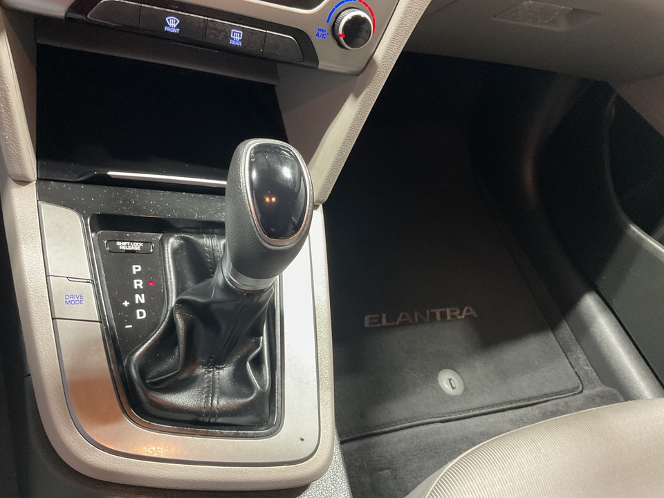 2018 Hyundai Elantra