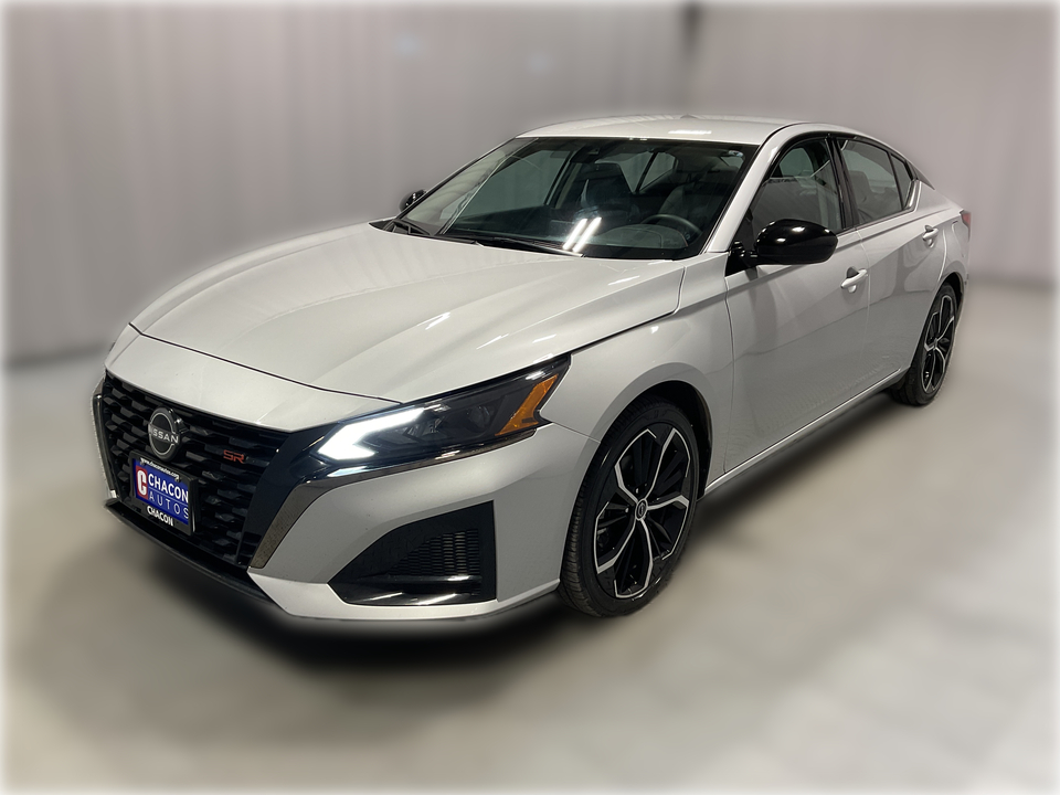 2025 Nissan Altima 2.5 SR photo 3