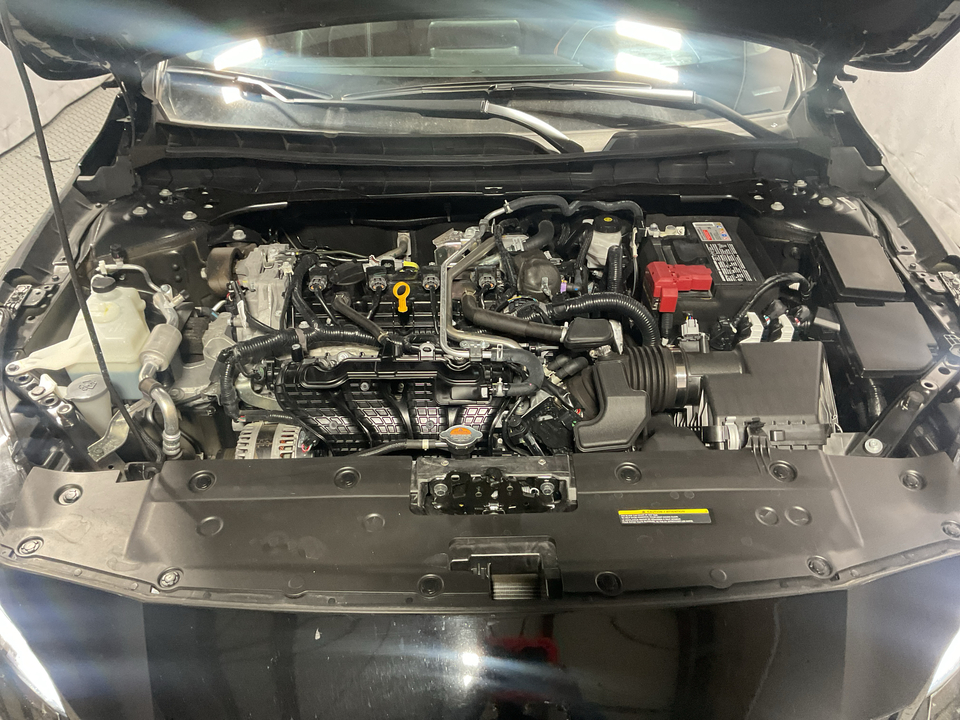 2025 Nissan Altima 2.5 SR