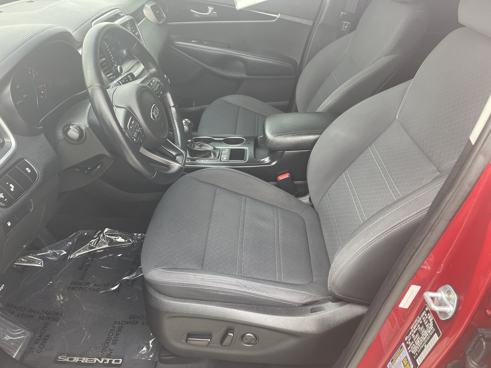 2018 Kia Sorento LX V6 2WD