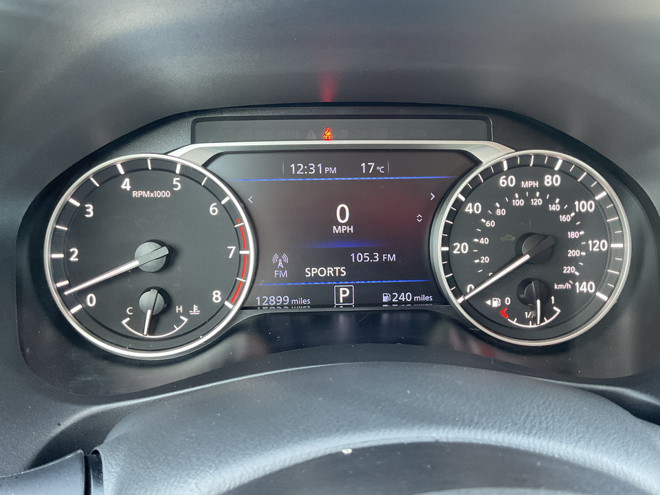 2025 Nissan Altima 2.5 SR