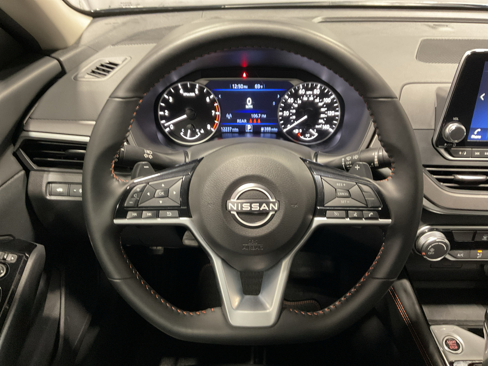 2025 Nissan Altima 2.5 SR