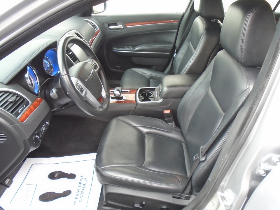 2014 Chrysler 300 RWD