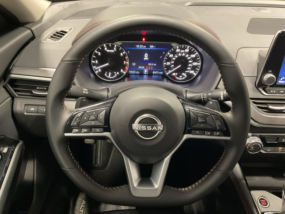 2025 Nissan Altima 2.5 SR