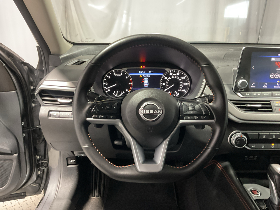 2025 Nissan Altima 2.5 SR