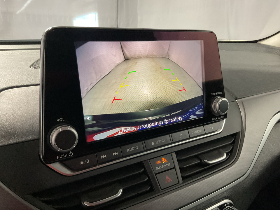 2025 Nissan Altima 2.5 SR