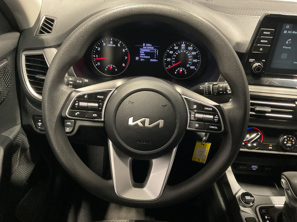 2023 Kia Seltos LX