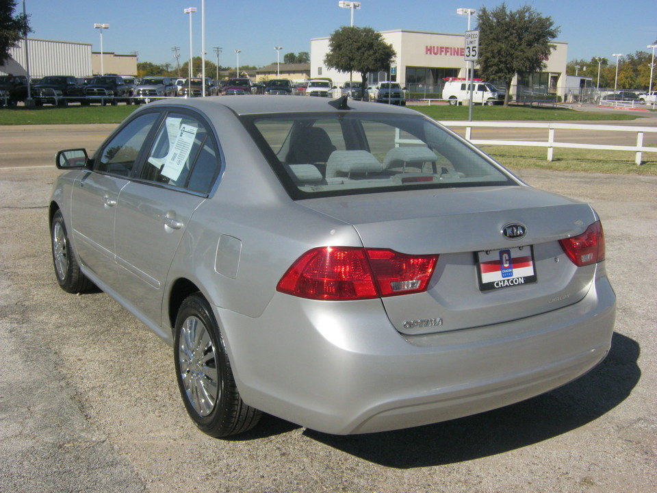 2010 Kia Optima LX
