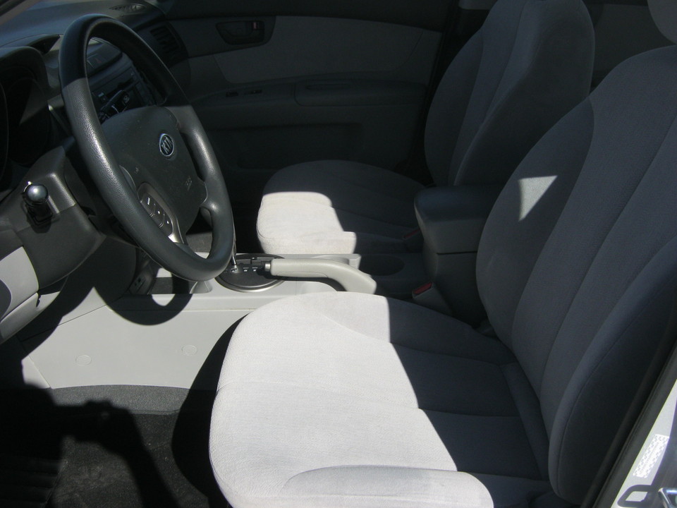 2010 Kia Optima LX