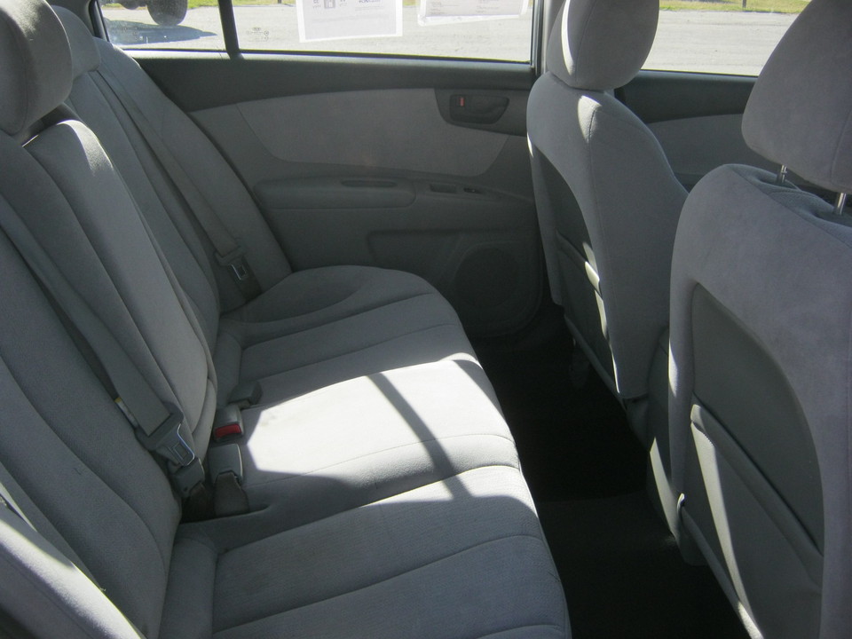 2010 Kia Optima LX
