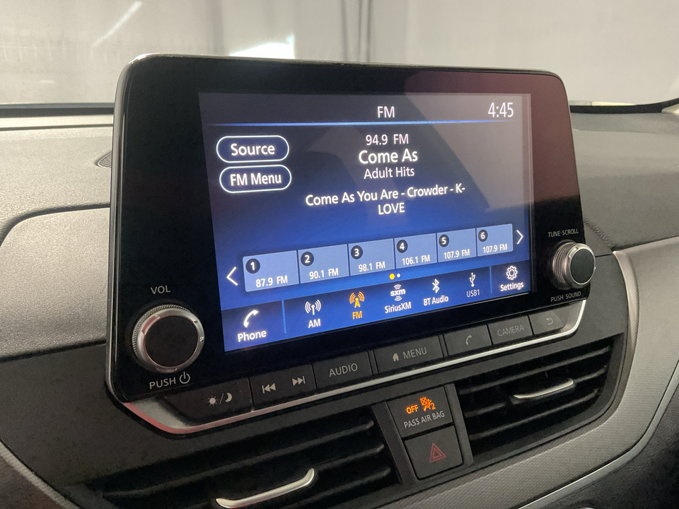 2025 Nissan Altima 2.5 SR